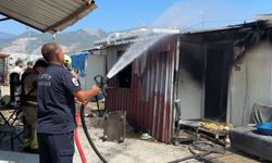 İskenderun'da konteyner yandı: 1 yaralı