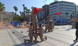 Jandarma komandolarının gösterisi nefes kesti