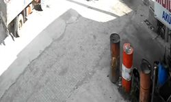 Kamyonette başlayan yangını polis söndürdü