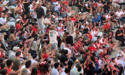 Milli maç Antiphellos Antik Tiyatrosu'nda izlendi