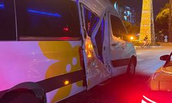 Minibüsle çarpışan motosikletin sürücüsü öldü