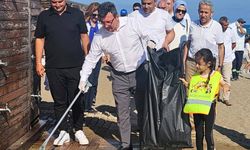 Sahilde temizlik etkinliği