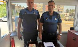 Sahte dövizle alışveriş yapmak isterken yakalandı