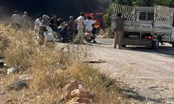 Mersin'de Sanayi sitesinde hurdalık yandı