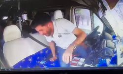 Şoförü uyuyan dolmuş, polis okulunun duvarına çarptı: 7 yaralı