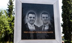Adana'da 15 Temmuz şehitleri kabirleri başında anıldı