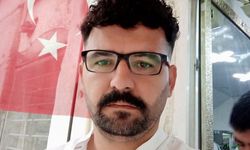 Hafriyat kamyonu ile otomobil çarpıştı; 1 ölü, 2 yaralı / Ek fotoğraf