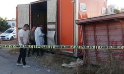 Kamyonet kasasında yaşamını sürdüren kişi ölü bulundu
