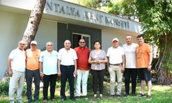 Nostalji Tramvayı'nın kaldırılmasına muhtarlardan tepki