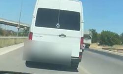 Otoyolda makas atan minibüsün sürücüsüne 21 bin lira ceza
