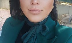 Takım elbise ve topuklu ayakkabıyla ayrıldığı tersaneye kaynakçı üniformasıyla döndü
