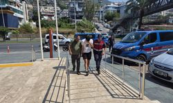 Alanya'da uyuşturucu operasyonu: 2 tutuklama