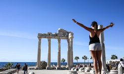 Antalya'da her 4 turistten 1'i Rus
