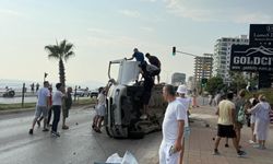 Bisikletliye çarpmamak için manevra yapan araç devrildi: 2 yaralı