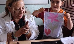 Ebru sanatıyla çocuklara moral ve motivasyon