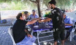 Mersin Büyükşehir, esnafı serinletti
