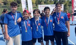 Osmaniye Tenis Takımı yarı finalde