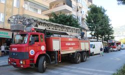 Daire yangında hasar gördü