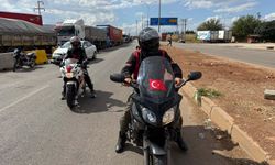 Düzce'den motosikletle umreye giden 2 kişi, Suriye'ye geçti