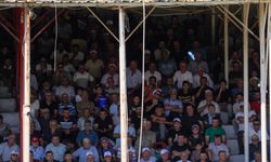 Elmalı'da altın kemeri Okulu kazandı