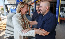 Hatice Öz, Antalya Toptancı Hali'nde projelerini anlattı