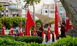İlköğretim Haftası, çelenk sunma töreniyle başladı