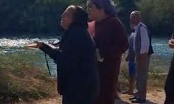 Serinlemek için girdiği ırmakta kayboldu
