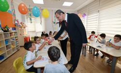 Tarık Özünal'dan minik yüreklere yeni eğitim yılı ziyareti
