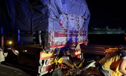TIR'a arkadan çarpan motosikletin sürücüsü ağır yaralandı