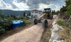 Toroslar'ın kırsal mahallelerinde yollar yenileniyor