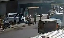 Yoldan geçerken minibüsün çarptığı çocuk yaralandı; sürücü gözaltında