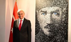 '103 Eser Cumhuriyet Sergisi' ziyarete açıldı