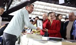 16. Antalya Kitap Fuarı kapılarını açtı
