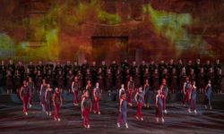 Carmina Burana dev kadrosuyla Antalya DOB'da