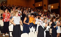 Hastanede türkü konseri