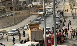 Hatay'da hafriyat kamyonunun altında kalan motosiklet sürücüsü öldü