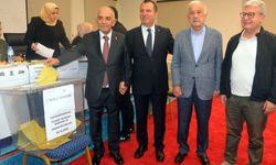 Kahramanmaraş Ticaret Borsası Başkanı Mustafa Narlı, güven tazeledi