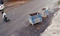 Kediye çarpmamak için manevra yaptığı motosikleti devrilen sürücü yaralandı