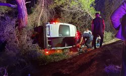 Minibüs şarampole devrildi: 15 yaralı