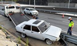 Otomobil bariyere çarptı: 1 yaralı