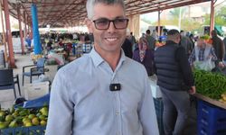 Pazar tezgahına turist ilgisi