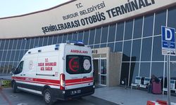 Rahatsızlanan otobüs şoförü hastaneye götürüldü