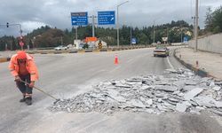 Yola granit plaka düşüren şoföre cezası