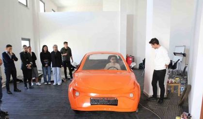 Üniversite öğrencilerinden yerli ve milli hidrojen yakıtlı otomobil