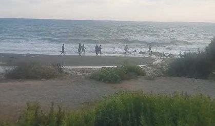 Hatay’da denizde boğulma tehlikesi geçiren şahıs öldü