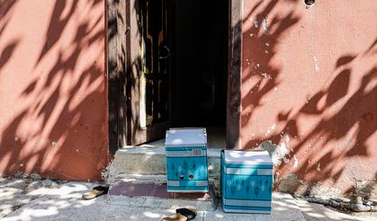 Dayanışma Ruhu Mezitli'de Can Buldu: İhtiyaç Sahiplerine Erzak Yardımı