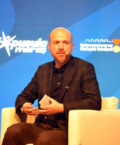 Bilal Erdoğan: İnançsız akıl, kendini dev aynasında görüyor