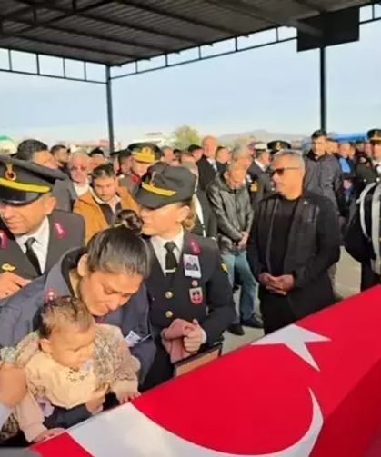 Bursa Adliyesi'nde şehit olan uzman çavuş, dualarla anıldı