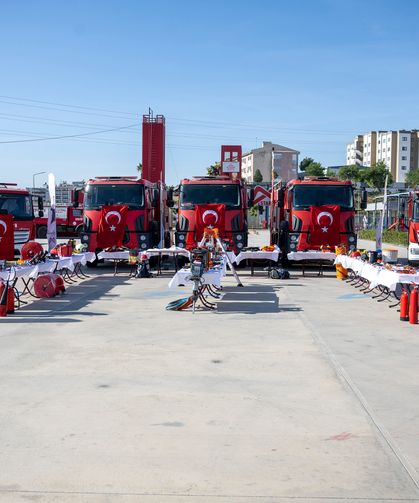 Büyükşehir itfaiye teşkilatı, modern ekipmanlarla müdahale kapasitesini güçlendirdi
