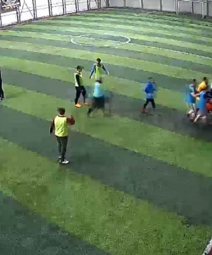 Halı sahada kalp krizi geçirip öldü